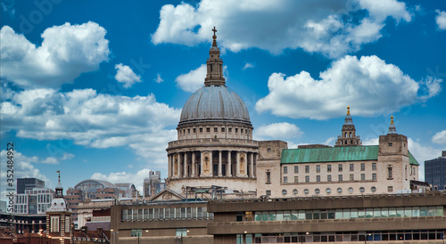 Dome Over Saint Pauls from Thams