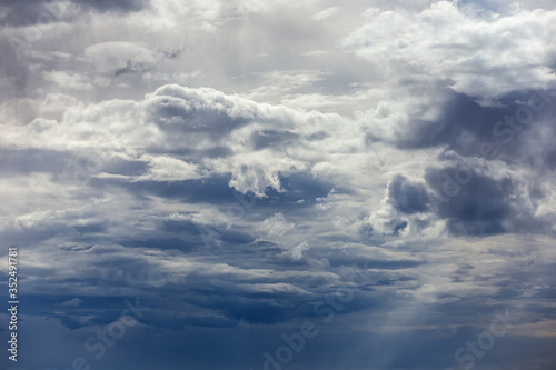 Fototapeta Naklejka Na Ścianę i Meble -  Sky with white clouds after the rainstorm