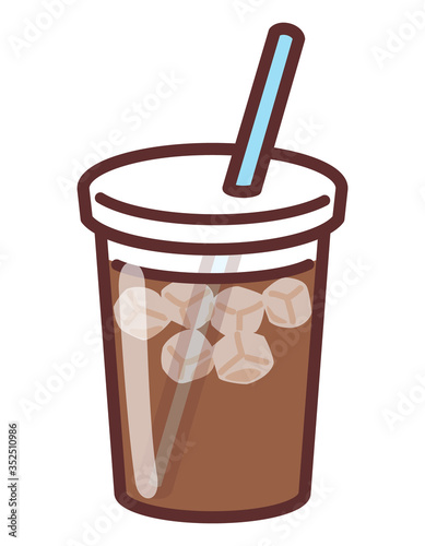 プラカップのアイスコーヒー(氷入り)