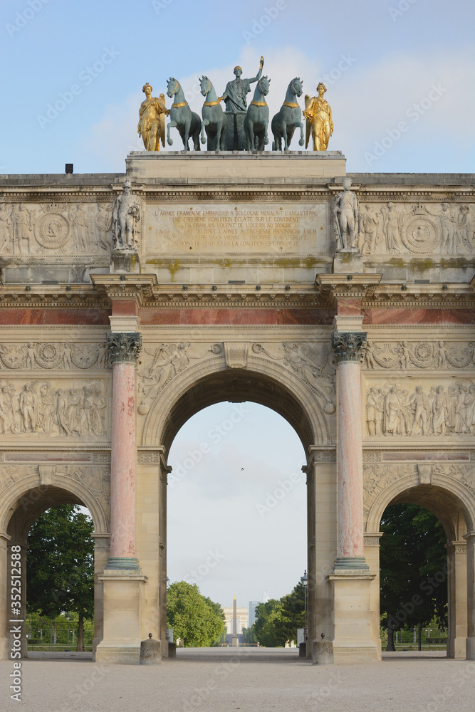 Obraz premium MUSEE DU LOUVRE
