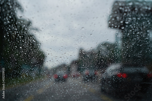 Wallpaper Mural The window of the car during a rainy day Torontodigital.ca