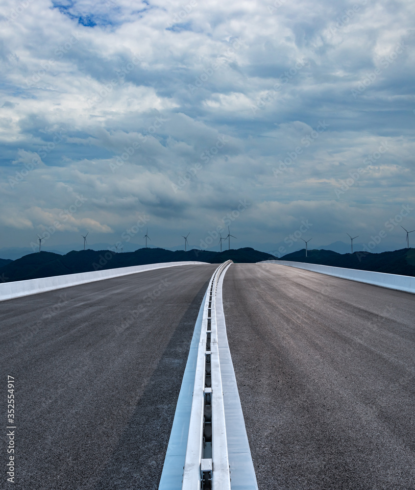 Fototapeta premium the road to the sky