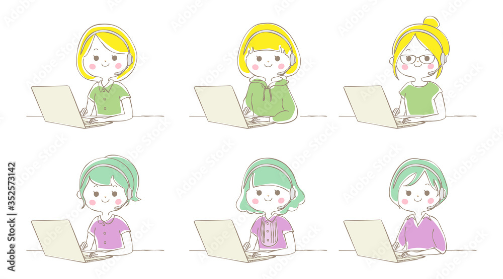 ノートパソコンを操作している女性のセット