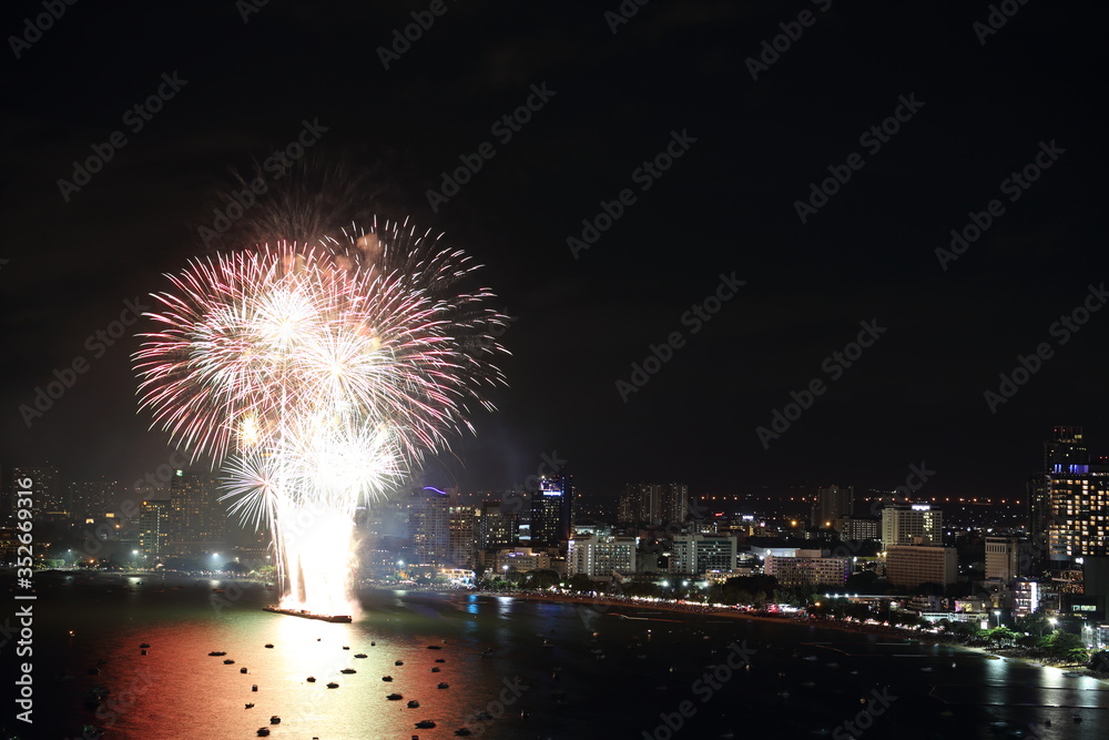 Pattaya International Fireworks Festival, Thailand