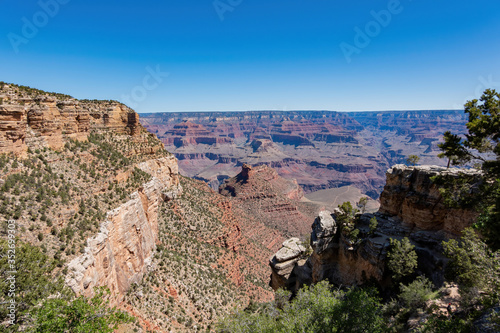 Beautiful landscape around the famous Bright Angel Trail
