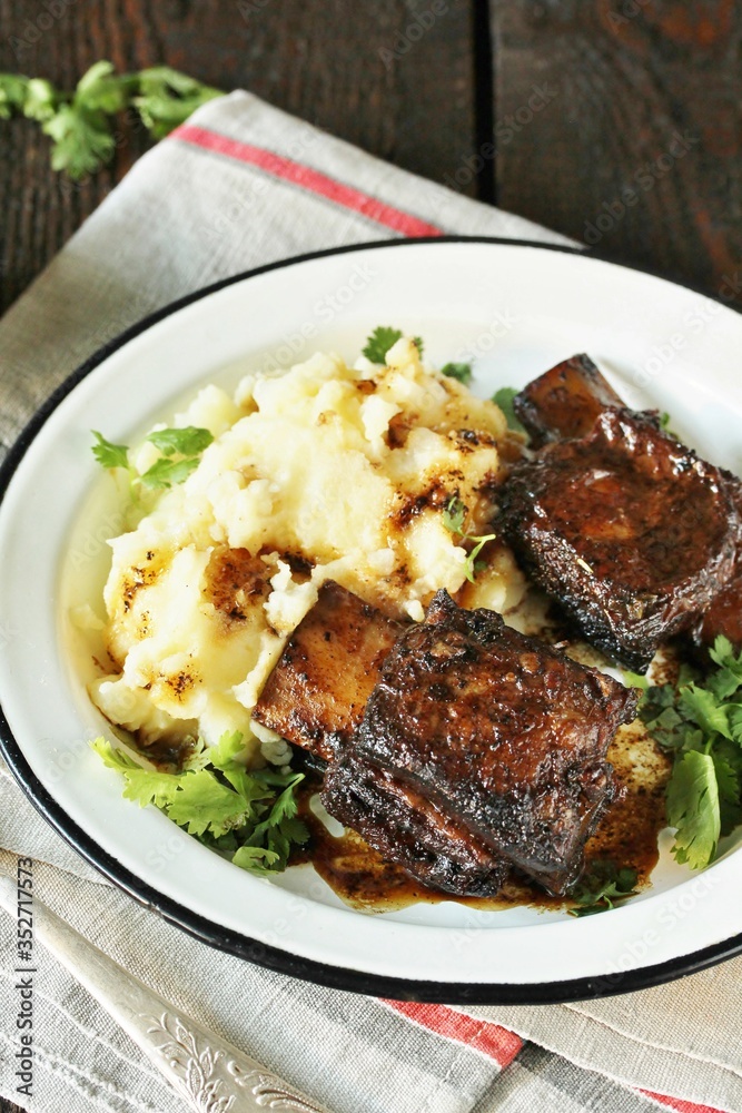 braised short ribs with mashed potatoes. Instant Pot meat . copy space braised short ribs with mashed potatoes. Instant Pot meat . copy space