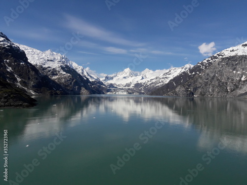 Fototapeta Naklejka Na Ścianę i Meble -  Alaska glacier, lake, canal, mountains and snow with a clear blue sky on a sunny spring day 2018