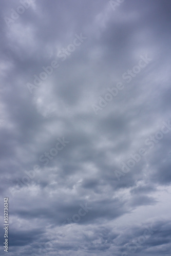 梅雨の空と雲(5月)
