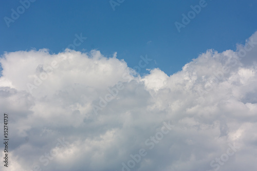 Fototapeta Naklejka Na Ścianę i Meble -  Beautiful white clouds in the spring sky of Krasnodar.