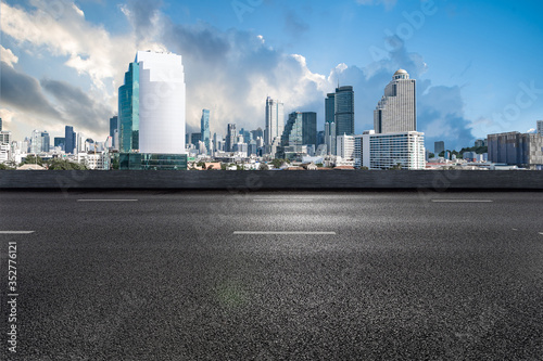 

Urban surface synthesis