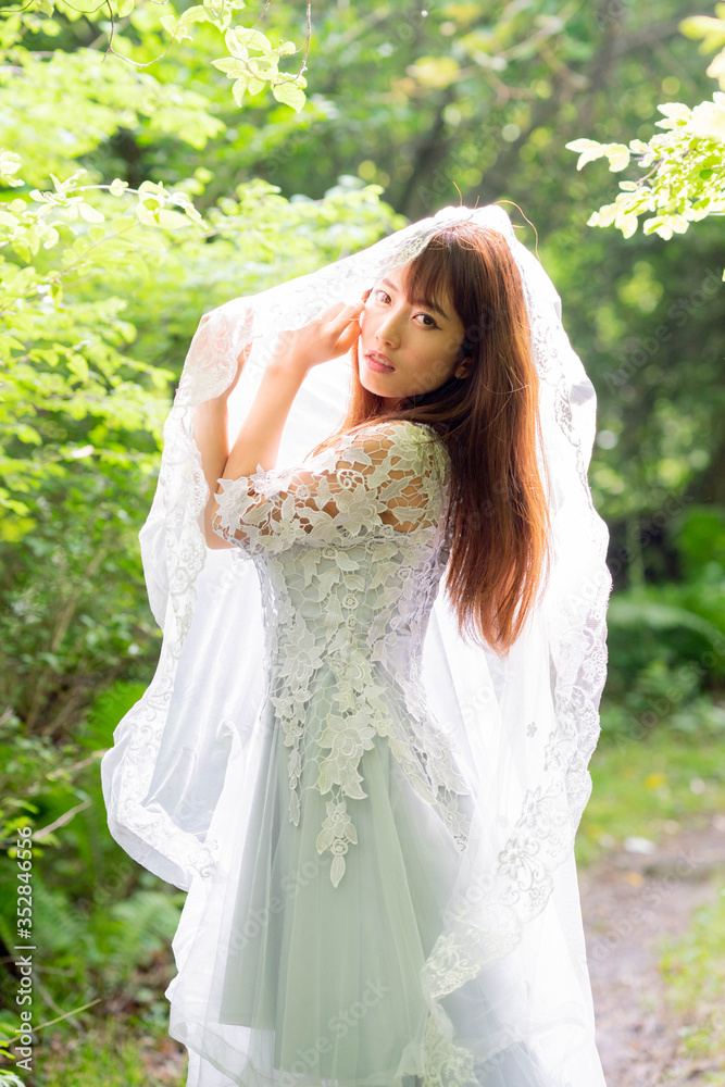 美しい女性