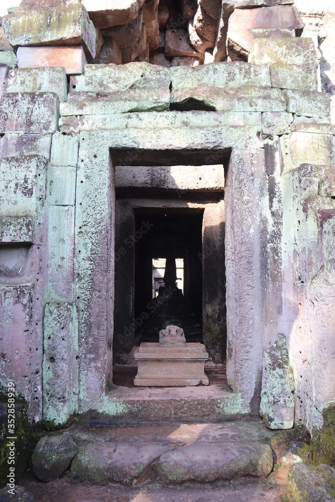 Porte du temple Preah Khan à Angkor, Cambodge