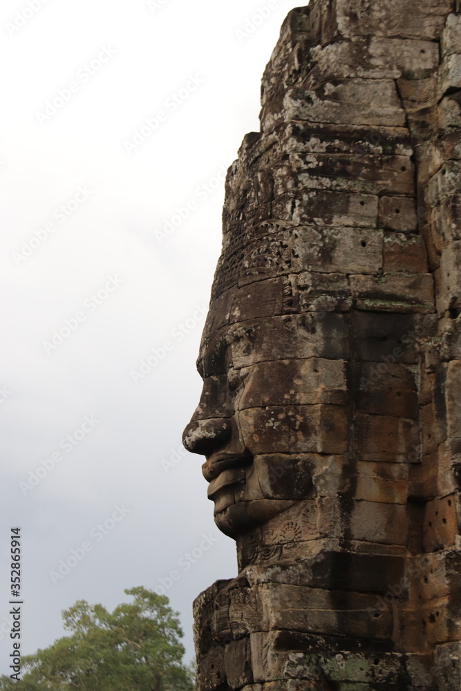 Profil du visage de Bouddha, temple Bayon à Angkor, Cambodge