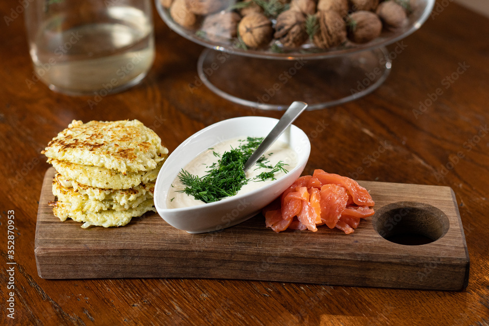 cauliflower pancakes with sour cream sauce and salmon cauliflower pancakes with sour cream sauce and salmon
