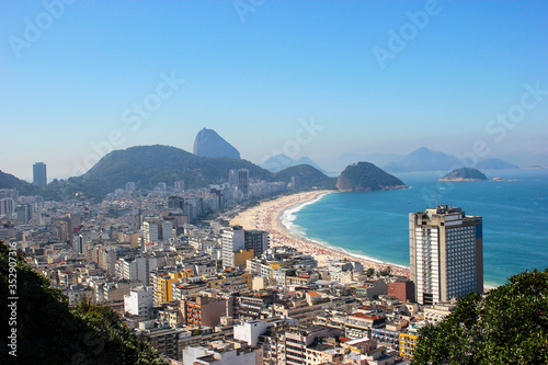 Copacabana beach, seen from the top of the Cantagalo hill in Rio de Janeiro. © BrunoMartinsImagens