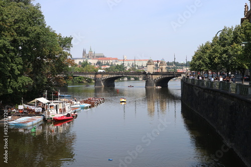 Fotografie ponte sulla moldava praga