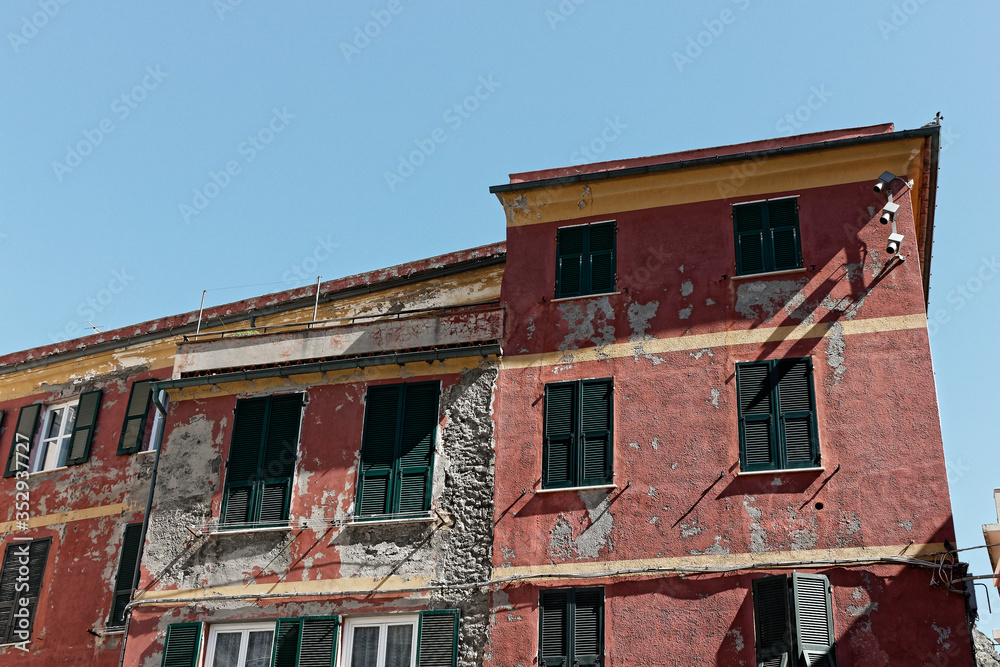 House in a coastal village in Cinque Terre, Italy House in a coastal village in Cinque Terre, Italy
