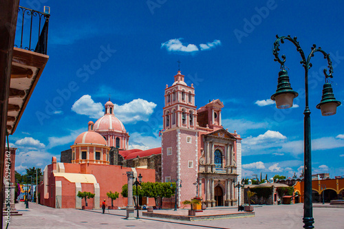 Iglesia de Tequisquiapan photo