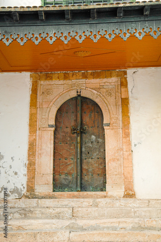 Arabic-inspired door © Erica