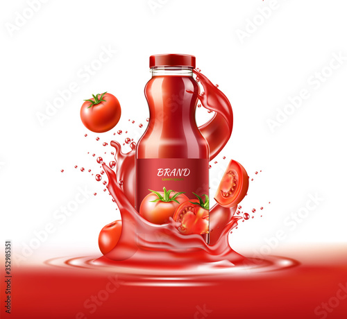Vector realistic tomato juice glass bottle splash