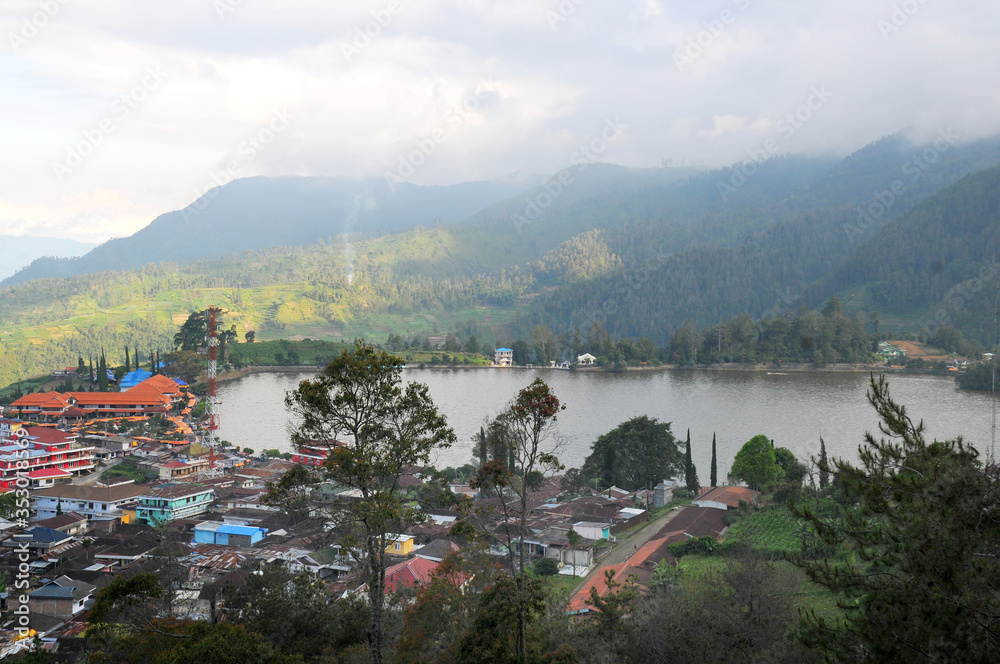 tourist attractions in the cool mountains, with a lake that can play speedboats, called TELAGA SARANGAN, located in the city of Magetan, east java, Indonesia