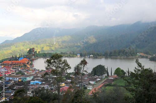 tourist attractions in the cool mountains  with a lake that can play speedboats  called TELAGA SARANGAN  located in the city of Magetan  east java  Indonesia
