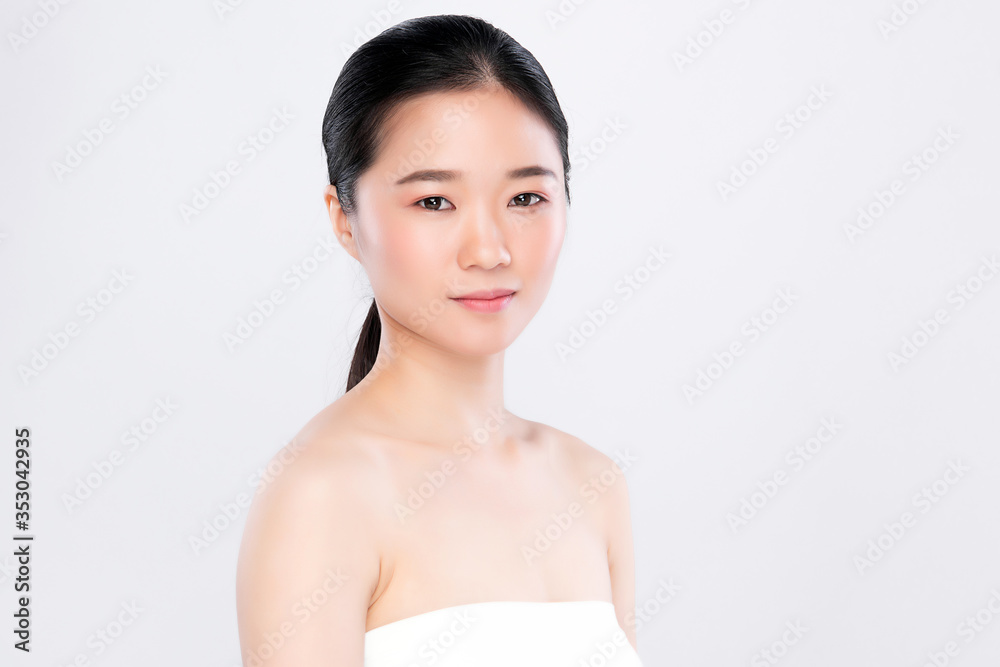 Beauty Woman face Portrait, Beautiful Young Asian Woman with Clean Fresh Healthy Skin, Facial treatment. Cosmetology, beauty and spa, isolated on white background. Beauty Woman face Portrait, Beautiful Young Asian Woman with Clean Fresh Healthy Skin, Facial treatment. Cosmetology, beauty and spa, isolated on white background.