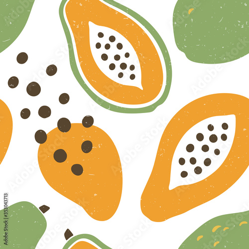 Cute papaya seamless pattern. Ripe papaya, papaya lobules and seeds on white background. Vector shabby hand drawn illustration