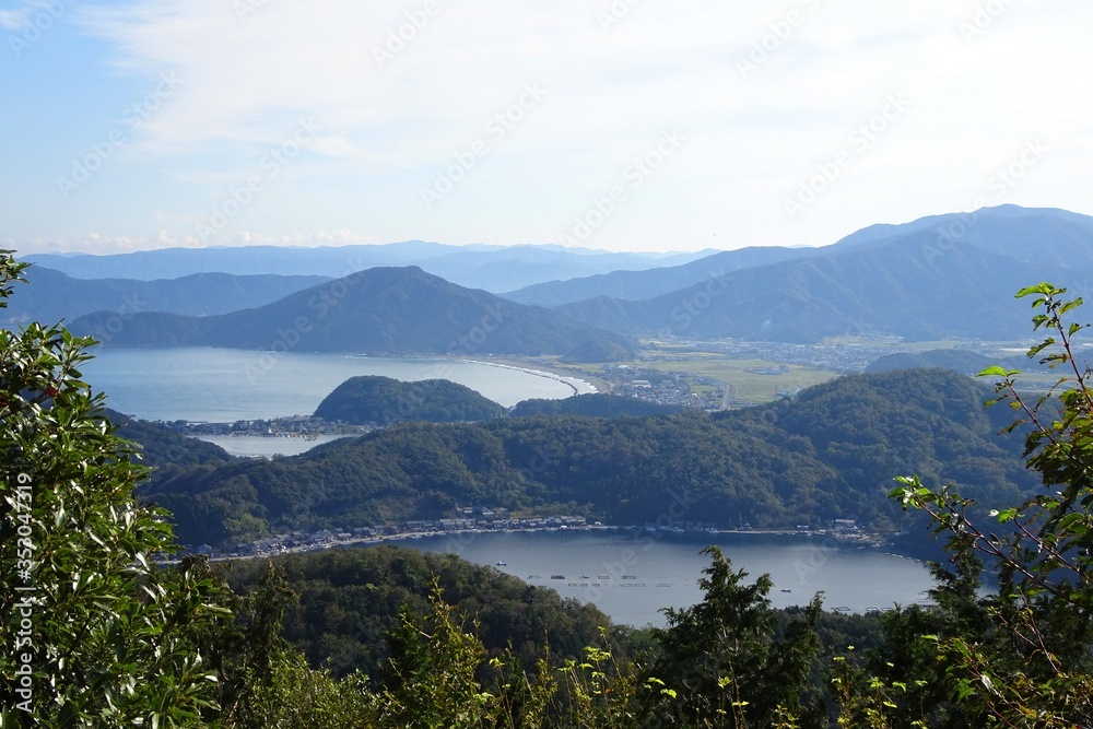 山と湖岸の町が見える絶景／Mihama-cho Fukui Prefecture, Japan