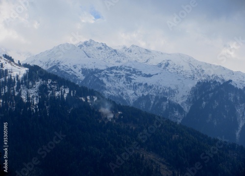 Beautiful Snow covered mountain ranges in  India Shimla © saurabh