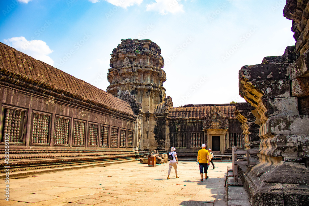 Fototapeta premium Piękny widok na świątynię Angkor Wat w Siem Reap w Kambodży.
