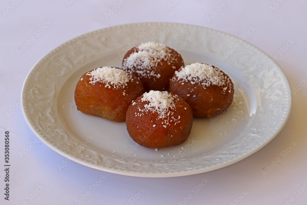 Turkish style Şekerpare dessert / Pastry Turkish style Şekerpare dessert / Pastry