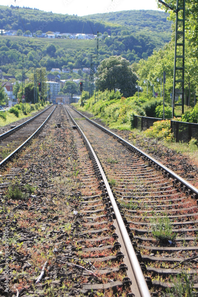 Fototapeta premium Bahnschienen. Gleise. Bahnhof.