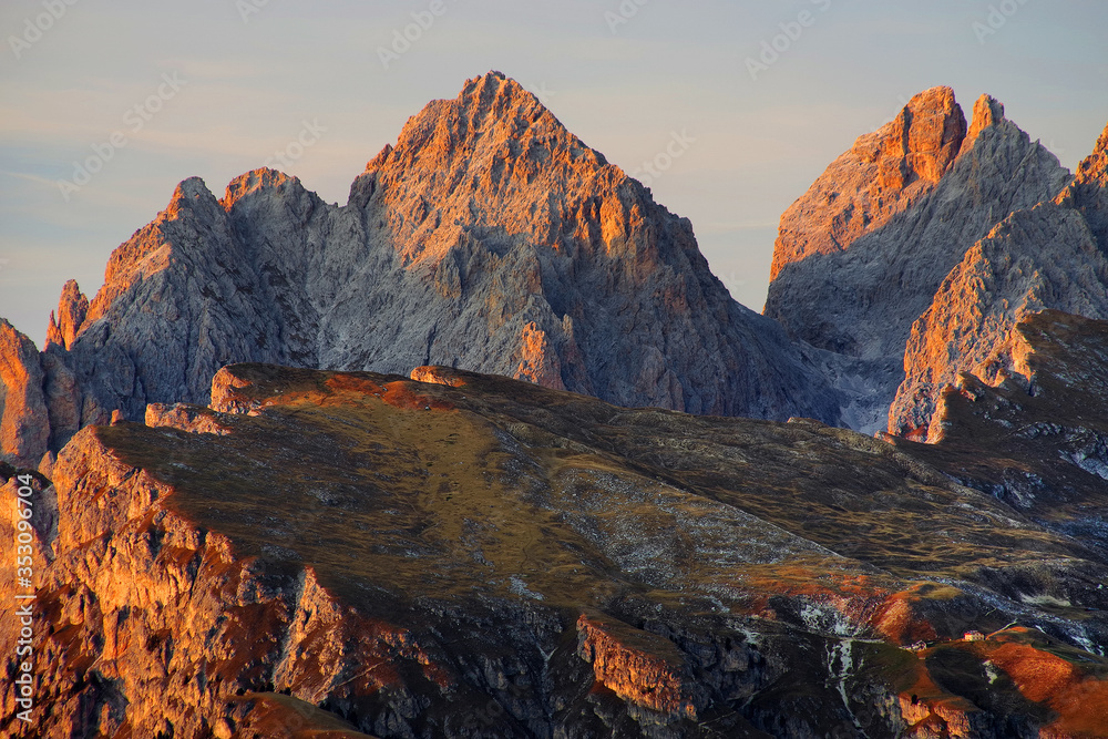 Sunset colours over Odle Group Mountains, Dolomites, Italy, Europe
