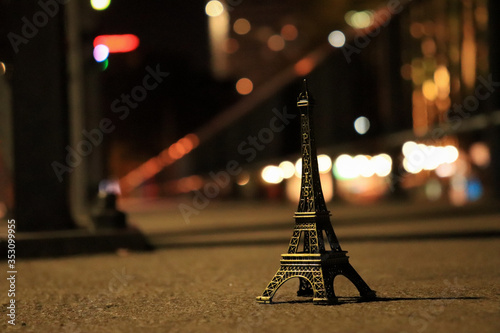 eiffel tower at night