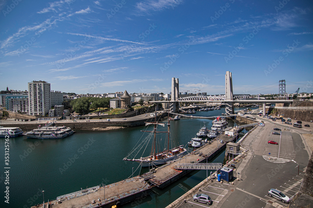 Port de Brest, Bretagne, France 