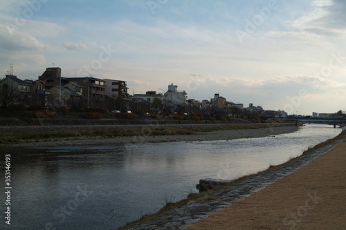 Fototapeta Naklejka Na Ścianę i Meble -  京都と川1