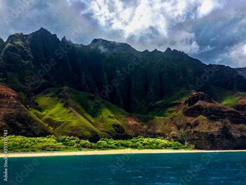 Na'Pali Coast, Kauai, USA © francoisartss