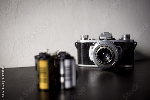 Tablou pe pânză Retro Kodak Camera from the 1930s