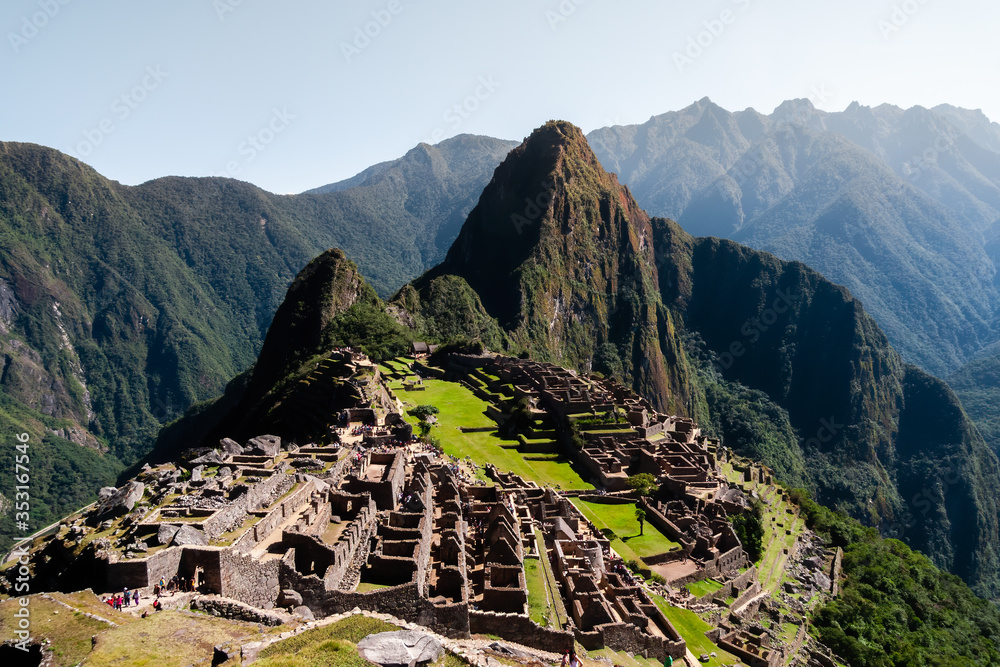 View of peaks and architecture of the Inca zone of Machupicchu
