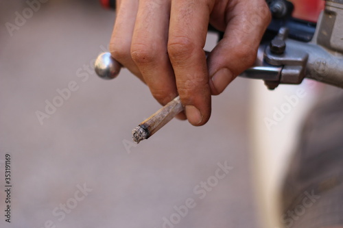 fumer et moto