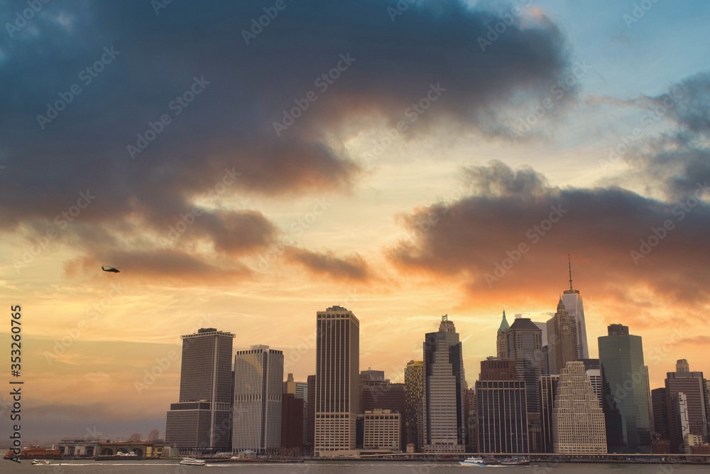 manhattan skyline at sunset