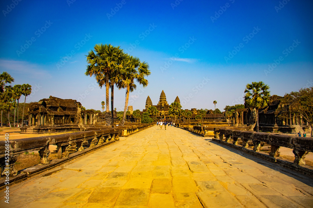 Fototapeta premium Piękny widok na świątynię Angkor Wat w Siem Reap w Kambodży.