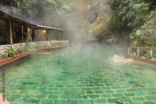 Fototapeta Naklejka Na Ścianę i Meble -  natural hot water pool
