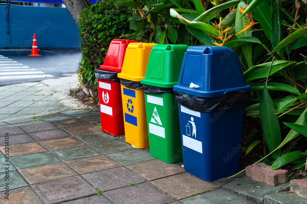 Garbage Sorting Trash Can red yellow green blue ,Household Siamese