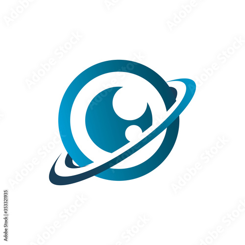 dynamic lens eye universe logo design