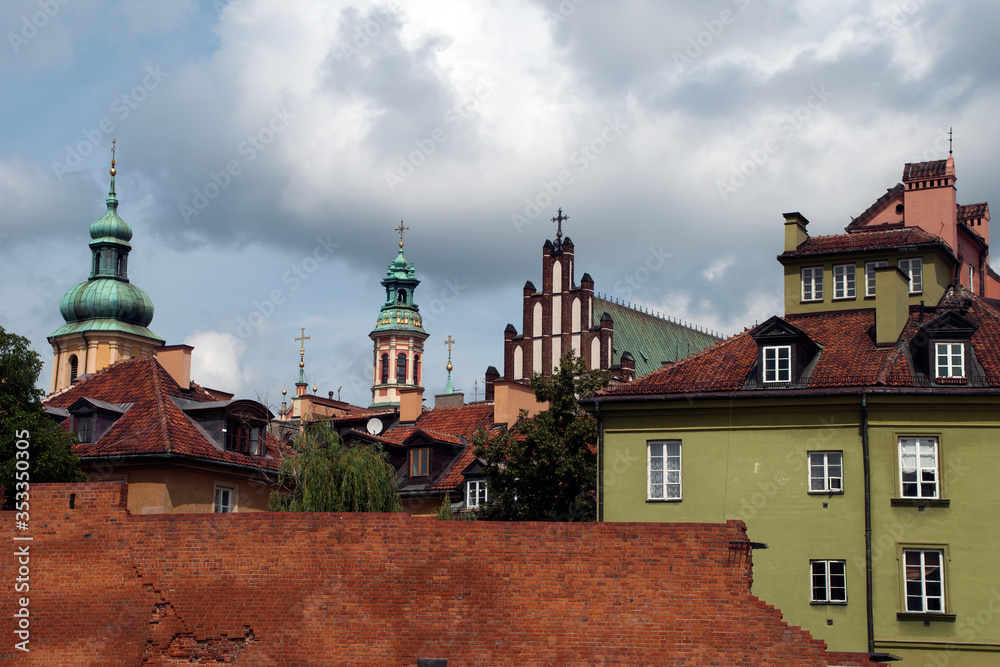 Φωτογραφία Warsaw Poland, view of old city skyline with rooftops and church towers
