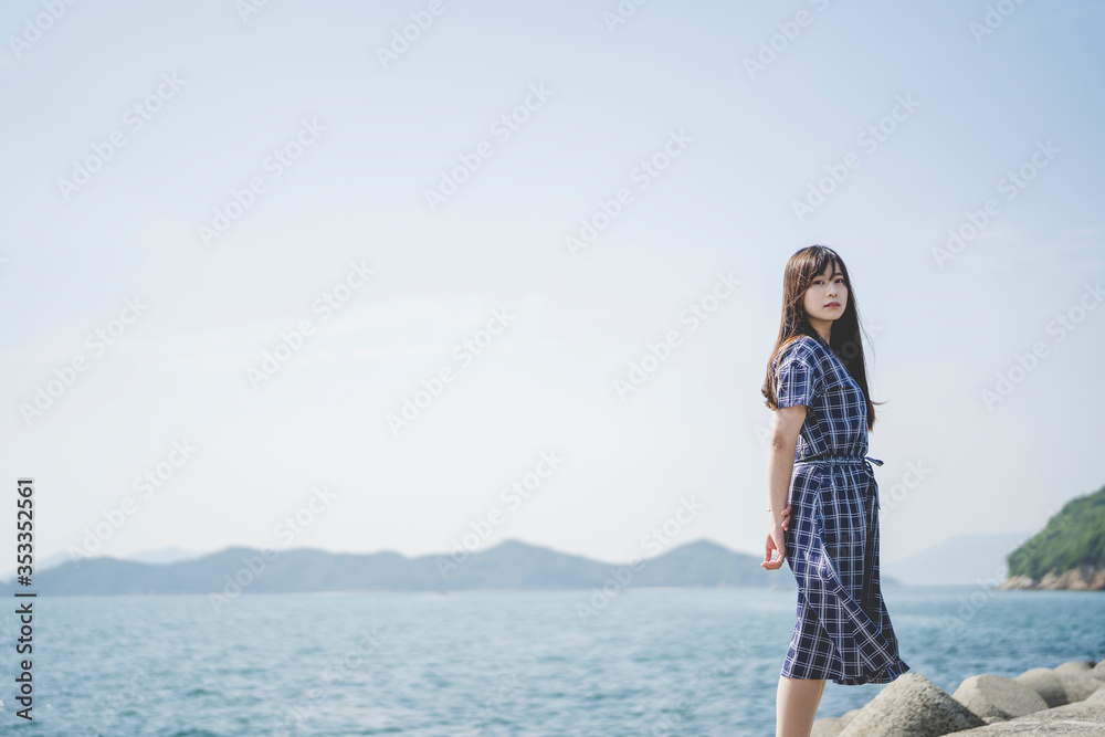 海の女性