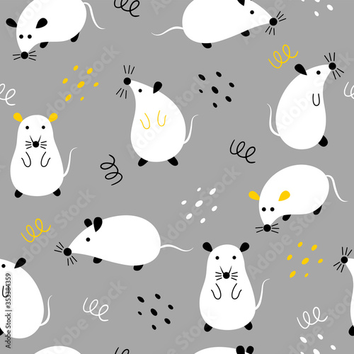 Seamless pattern with cute mouses