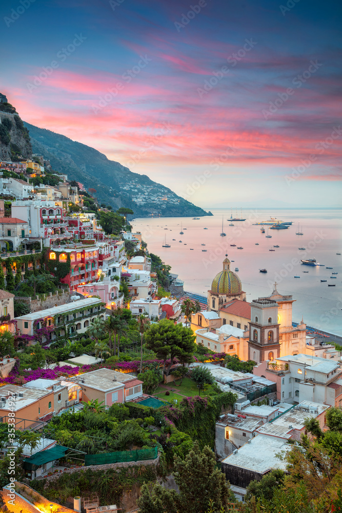 Positano. Aerial image of famous city Positano located on Amalfi Coast, Italy during sunrise. - obrazy, fototapety, plakaty 